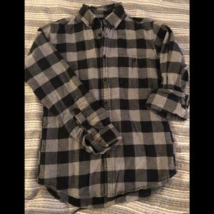 Men’s Black & Gray Long-sleeve Button-Up